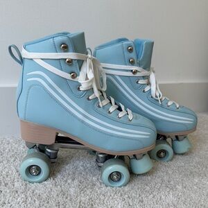 Altar’d State Skates, size 8